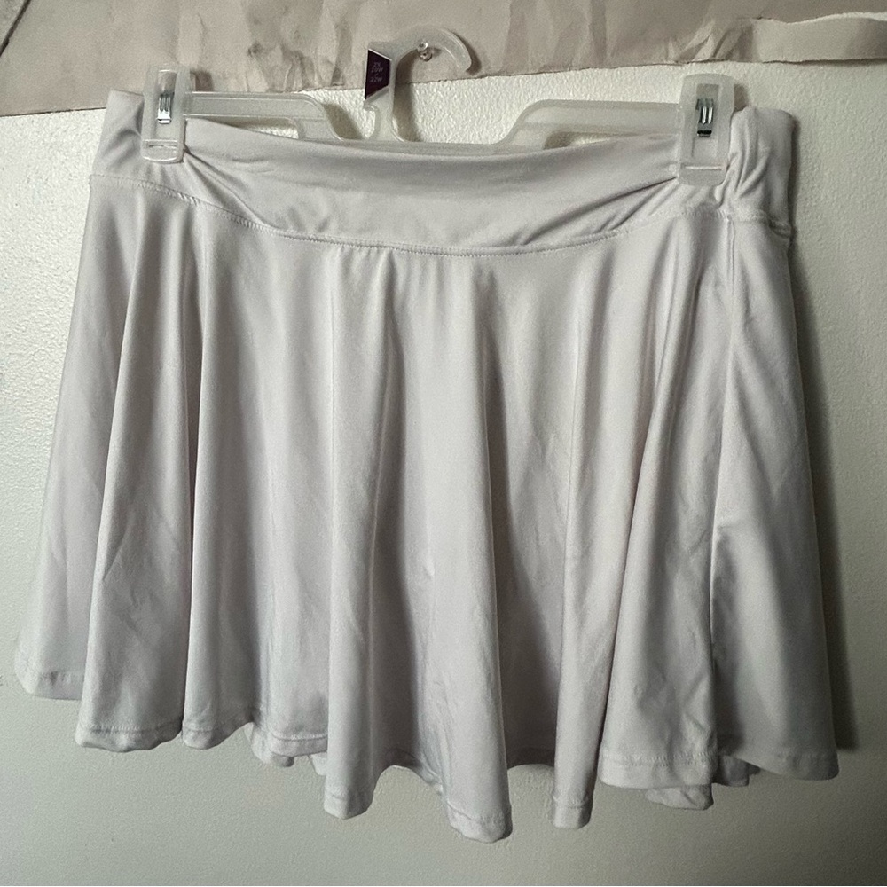 Chic White Skater Skirt